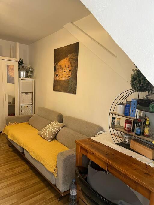 Apartment Near Central Station Цюрих Экстерьер фото